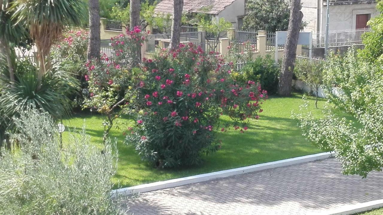 B&B Villa Di Bartolomeo Capaccio Extérieur photo